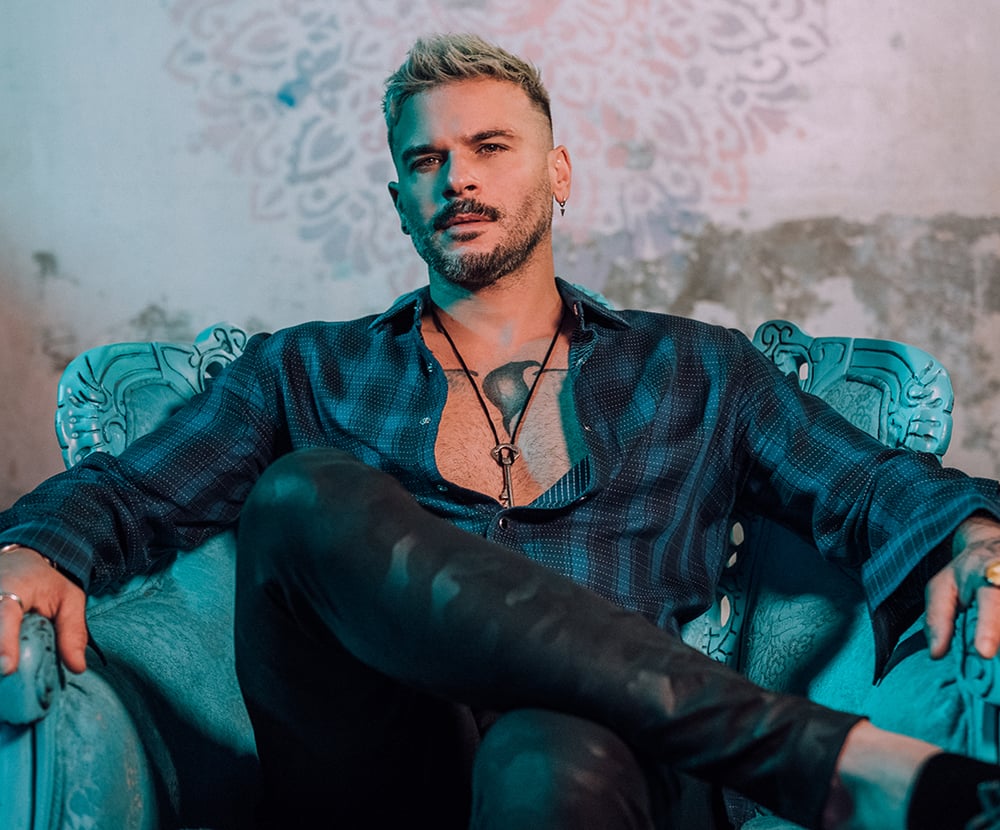 Pedro Capo Official Site